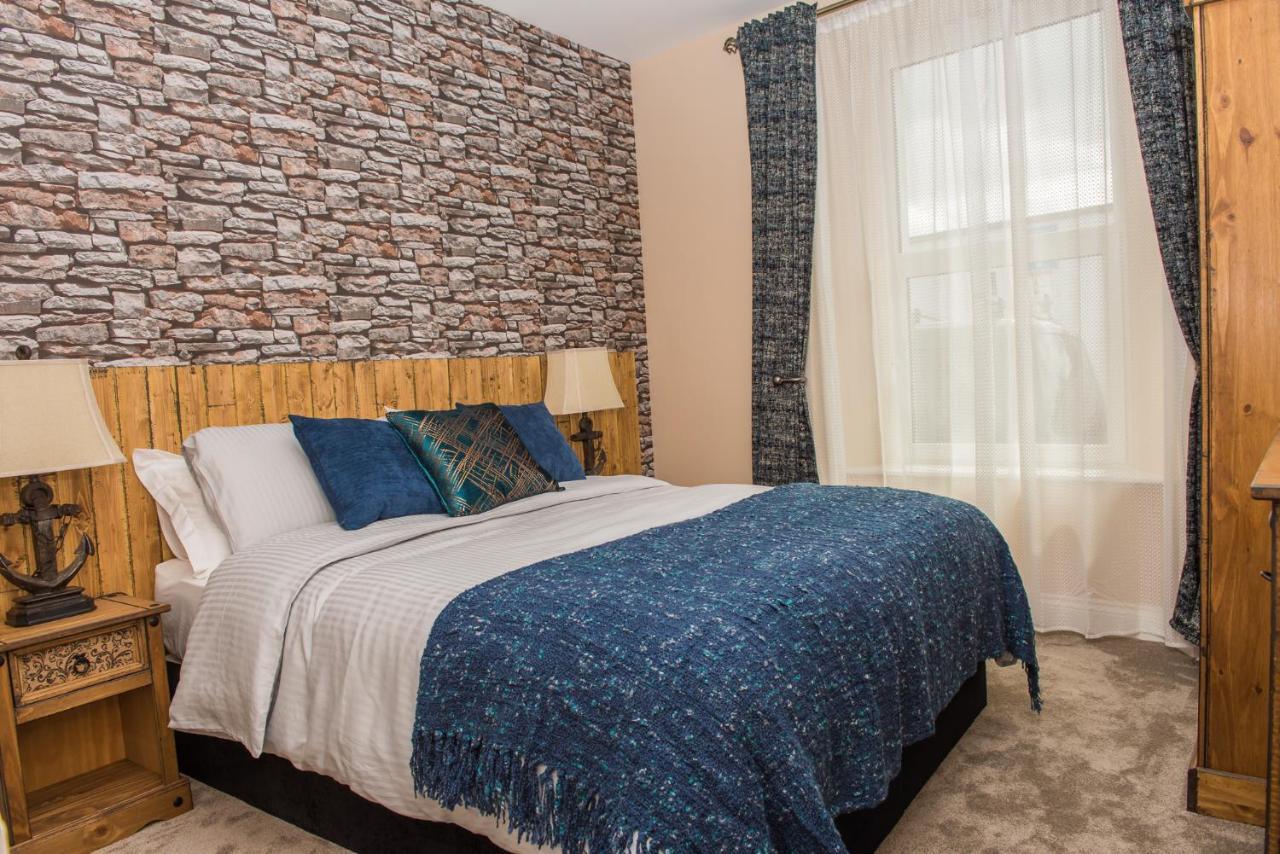 Deluxe Rustic Charlestown Themed Apartment 세인트오스틀 외부 사진